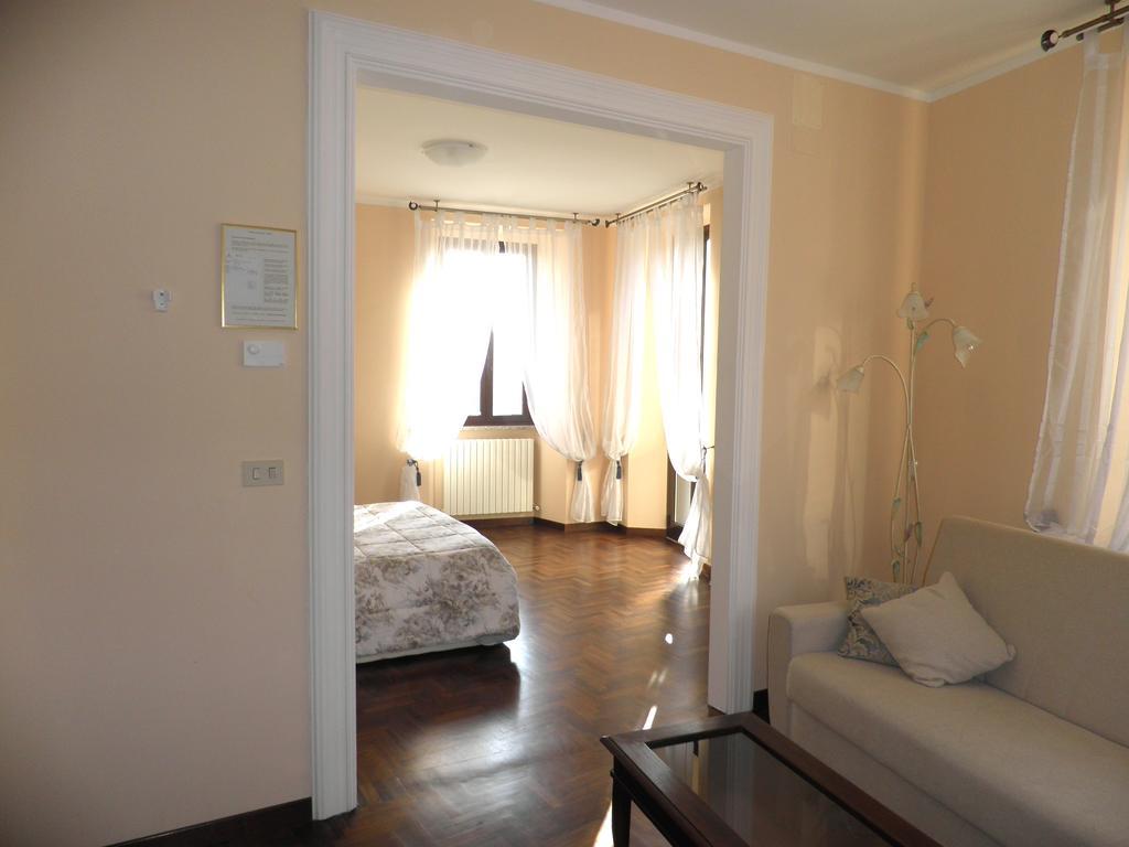 Hotel Piazza Degli Angeli Asís Habitación foto