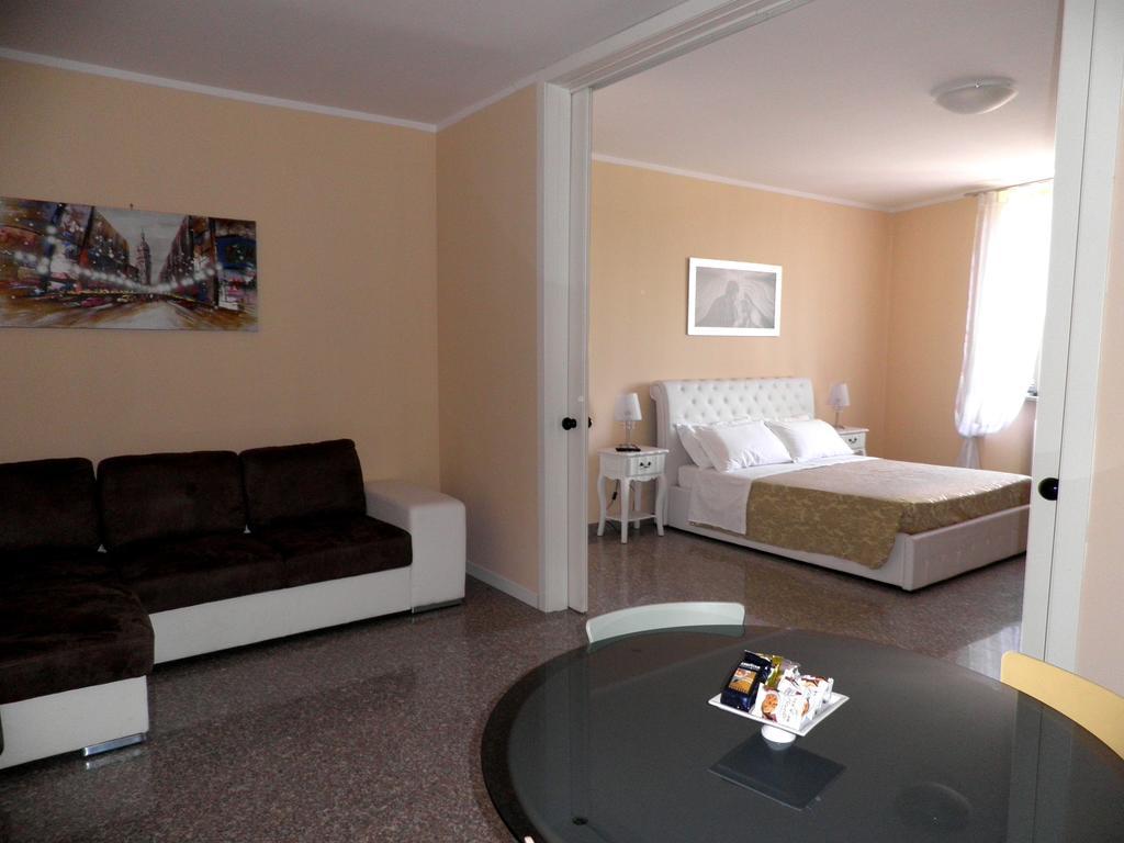 Hotel Piazza Degli Angeli Asís Exterior foto